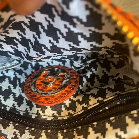 Orange Boho style wristlet Size 8X5 - Picture 5 of 6